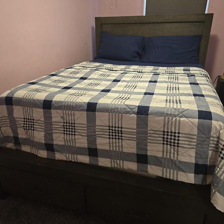 Winnipeg Peace Home ภายนอก รูปภาพ