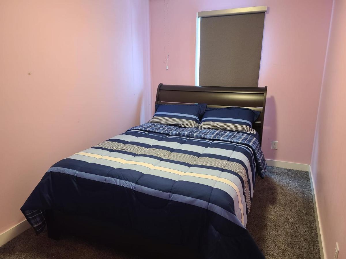Winnipeg Peace Home ภายนอก รูปภาพ