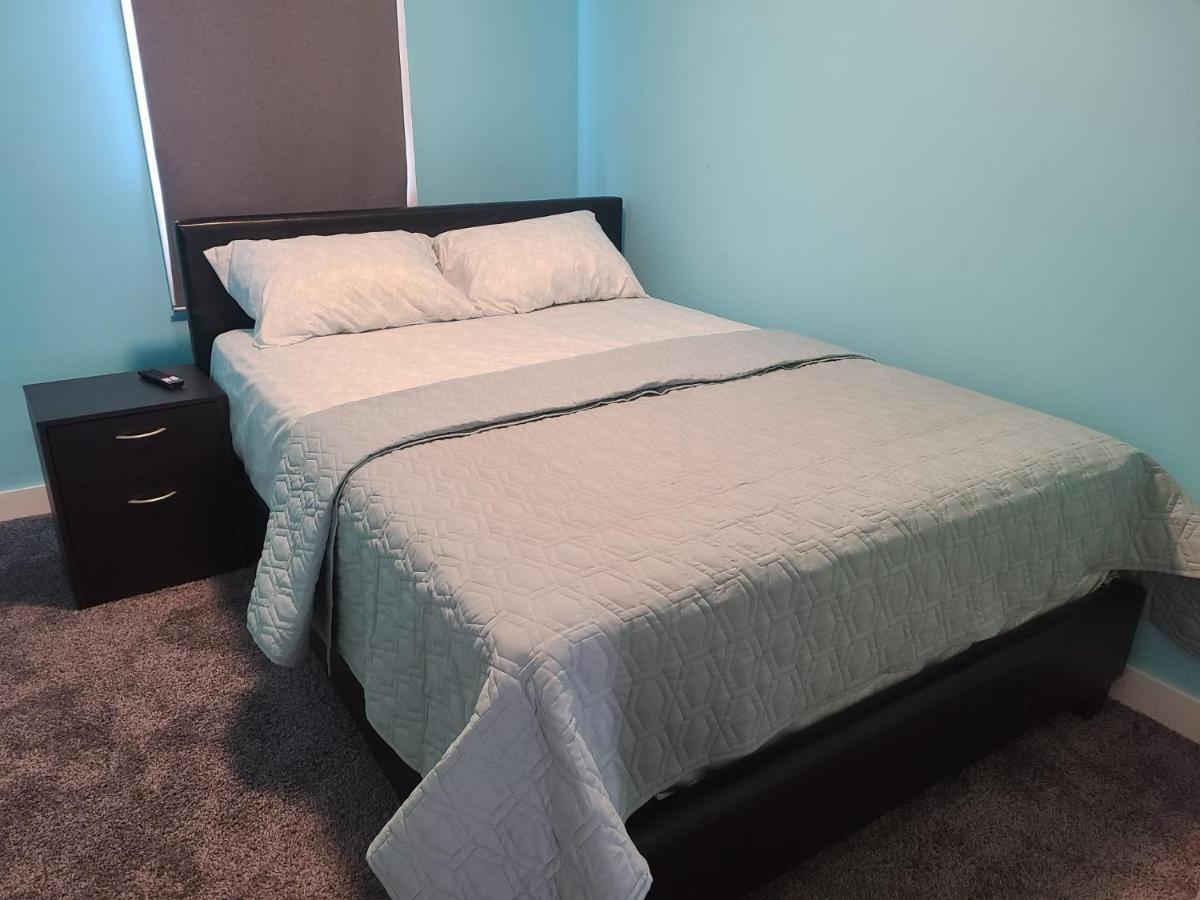 Winnipeg Peace Home ภายนอก รูปภาพ